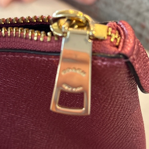 Coach Pink Leather Tote with Gold Hardware - Picture 6 of 15